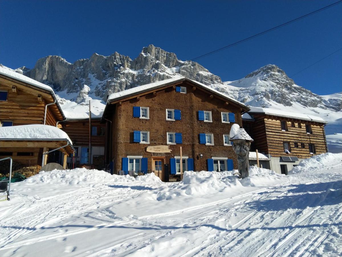 Hotel Berghaus Sulzfluh à Sankt Antönien Extérieur photo